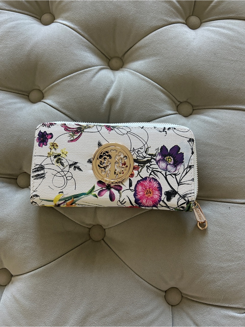 Francesca’s Floral Zip Wallet for Women